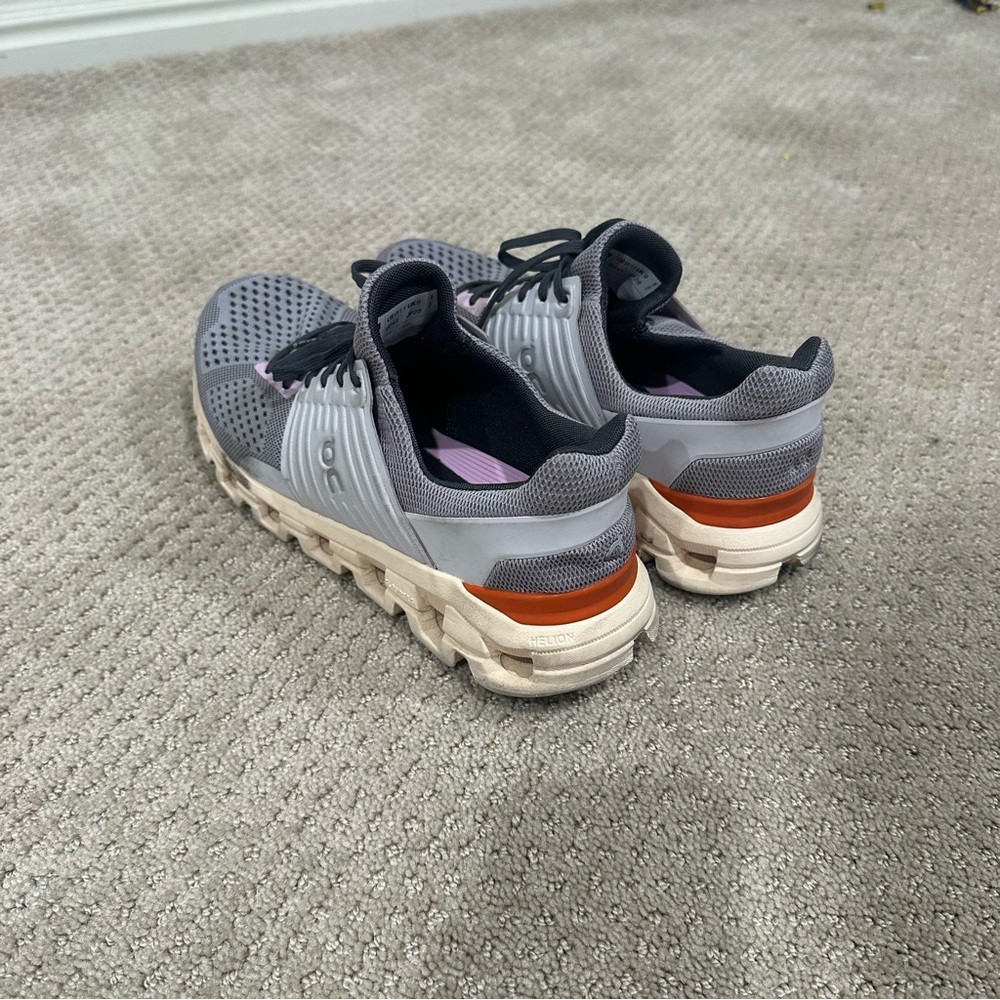 On Cloudswift sneakers